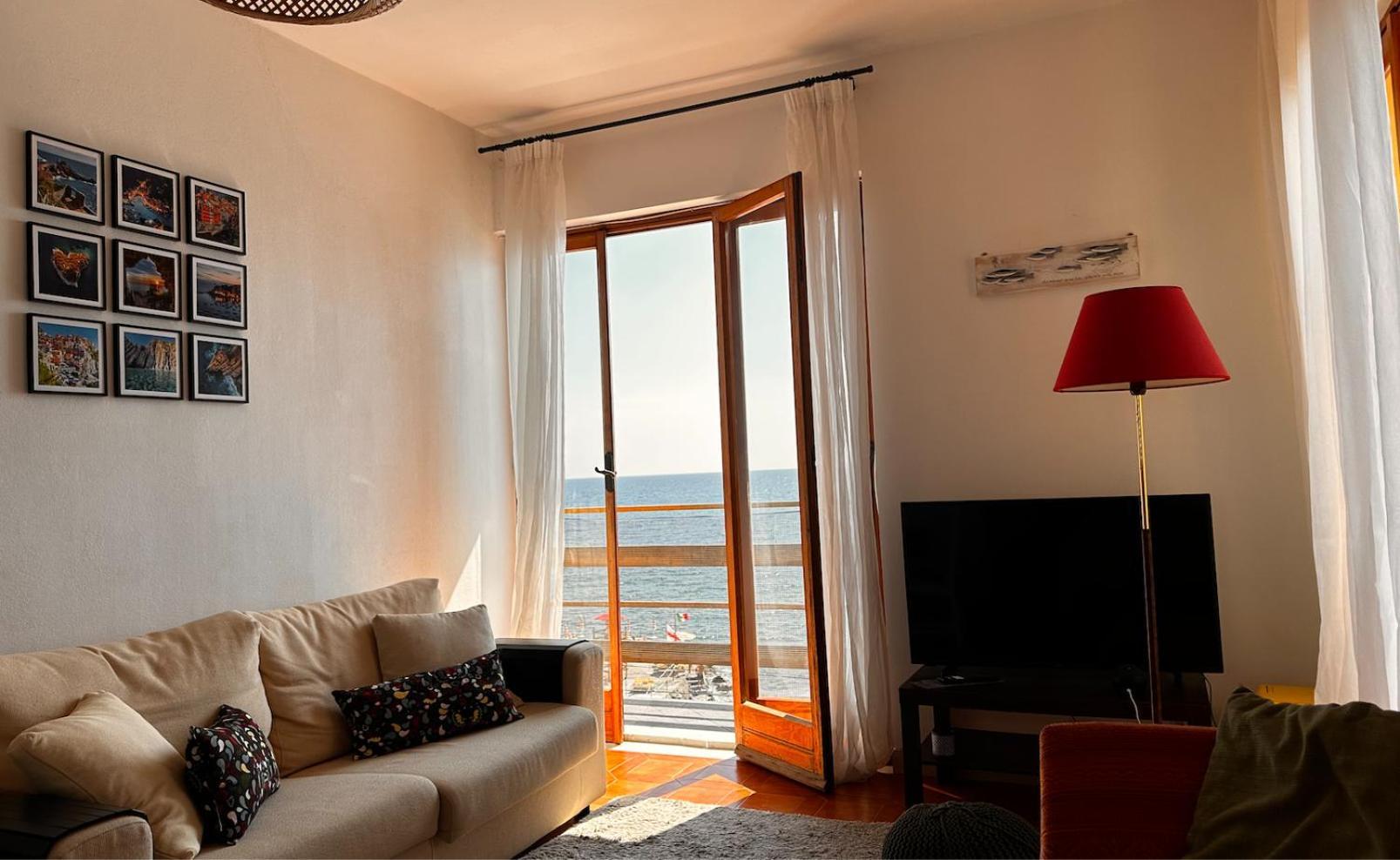 M'Illumino D'Immenso - Moneglia Apartments Exteriör bild